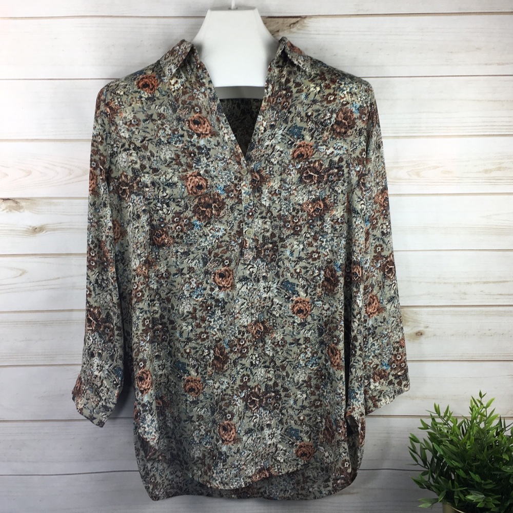 Pleione Nordstrom Floral Light weight Blouse Top